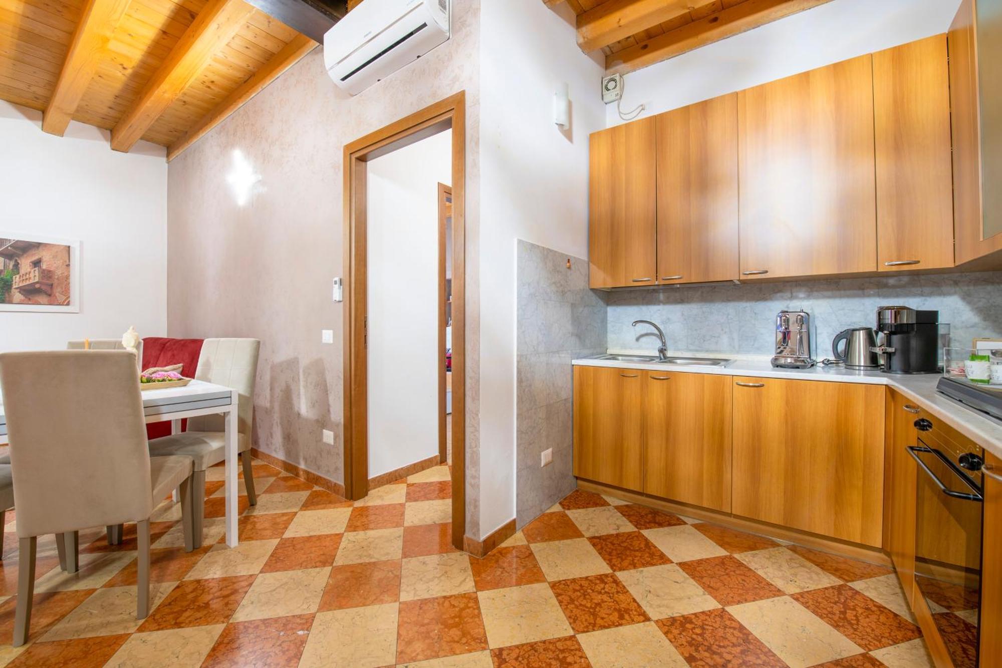 Arena Suite Mazzini Verona Exterior photo